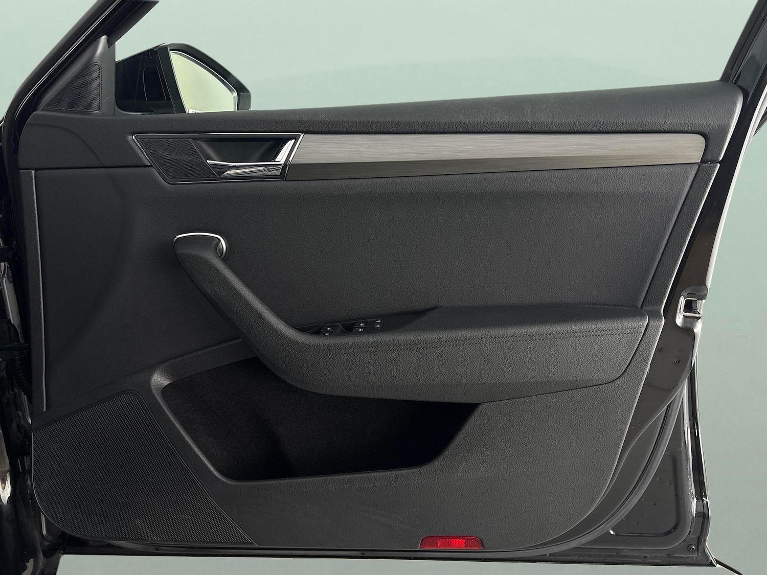 Used Skoda Superb for sale - 77245912: Photo 32