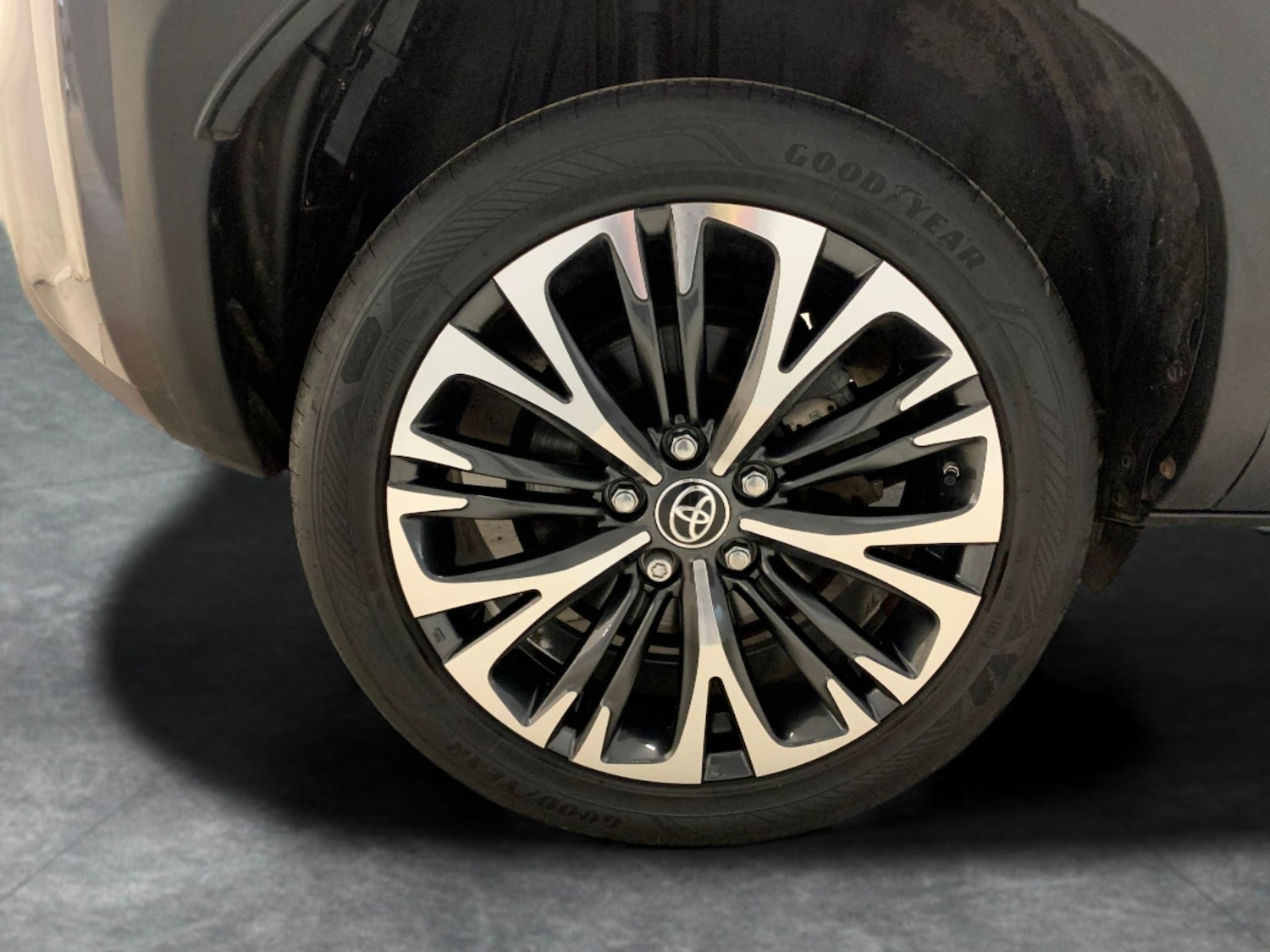 Used Toyota Yaris Cross 2022 for sale - 76612241: Photo 28