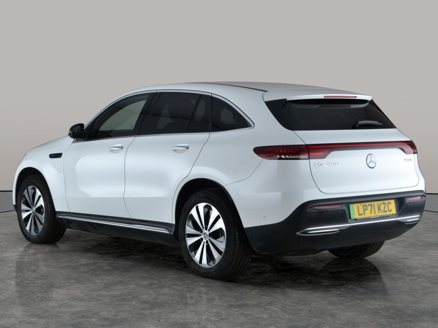 Used Mercedes-Benz EQC for sale - 77873079: Photo 13