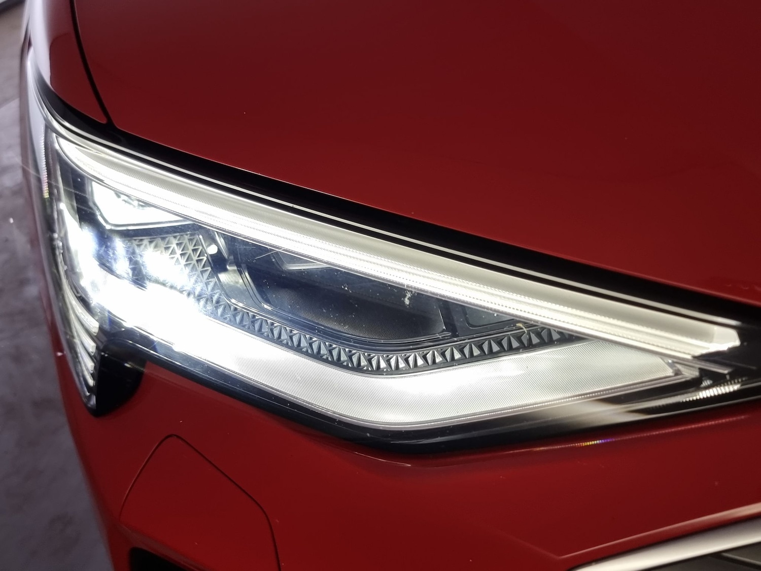 Used Audi e-tron 2022 for sale - 76128731: Photo 32