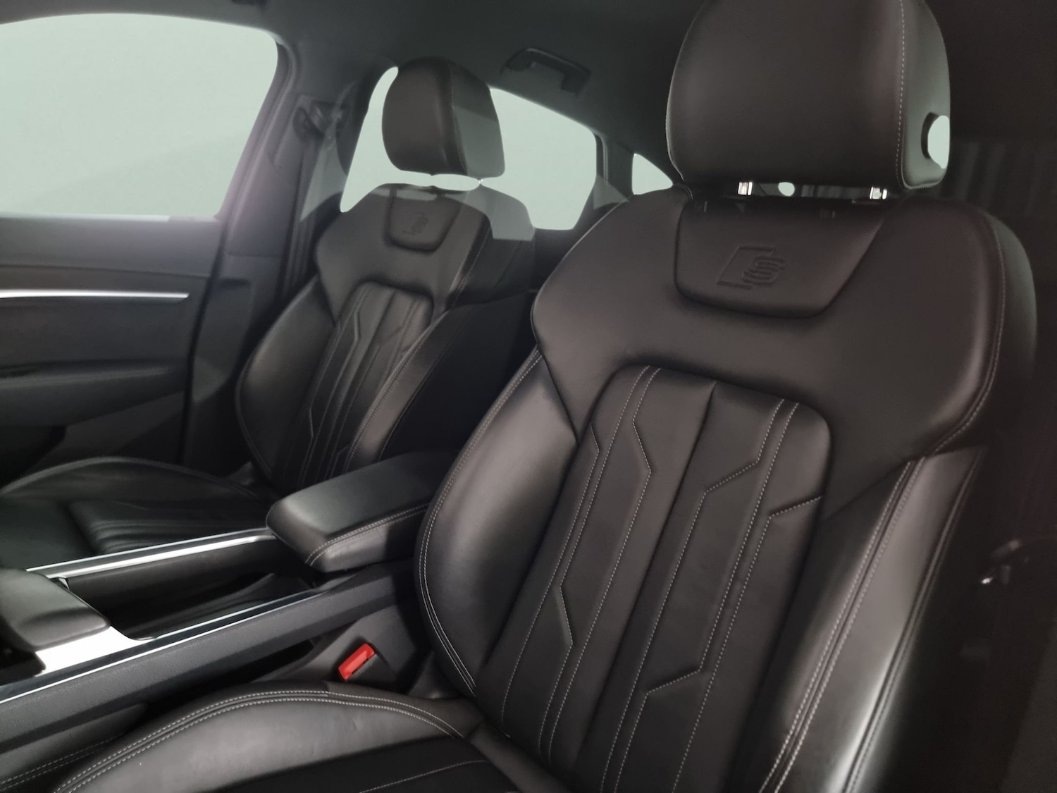 Used Audi e-tron 2022 for sale - 76128731: Photo 9