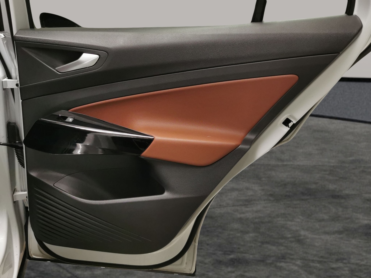 Used Volkswagen ID.4 2021 for sale - 76719844: Photo 31