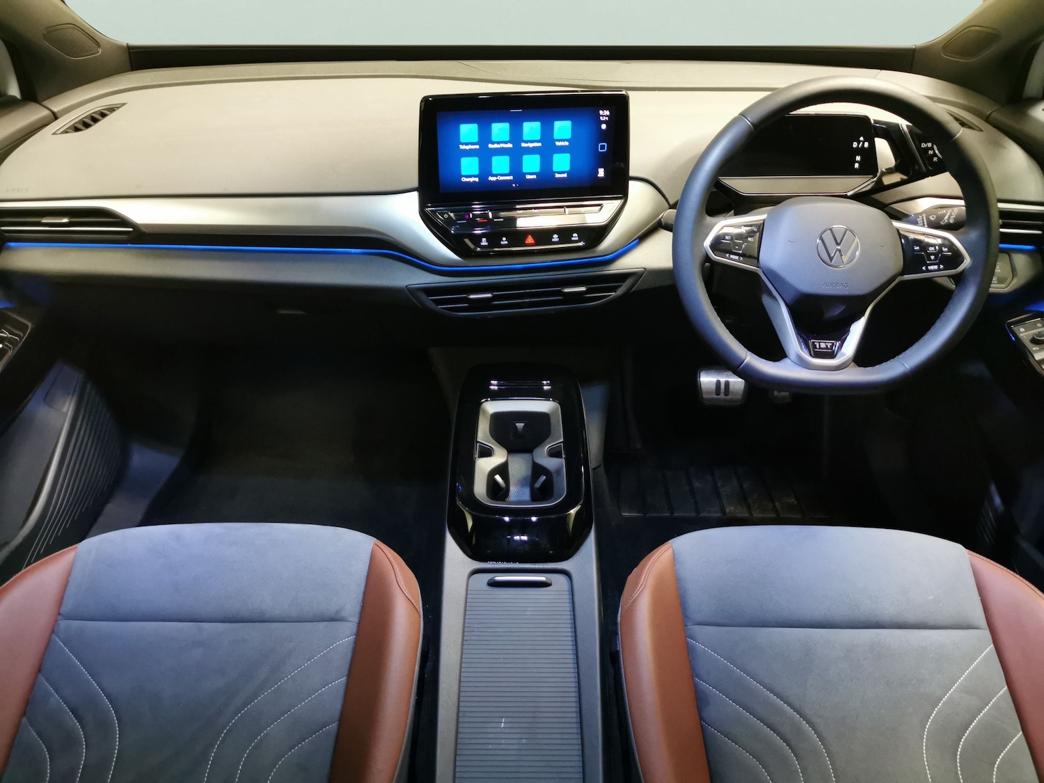 Used Volkswagen ID.4 2021 for sale - 76719844: Photo 8