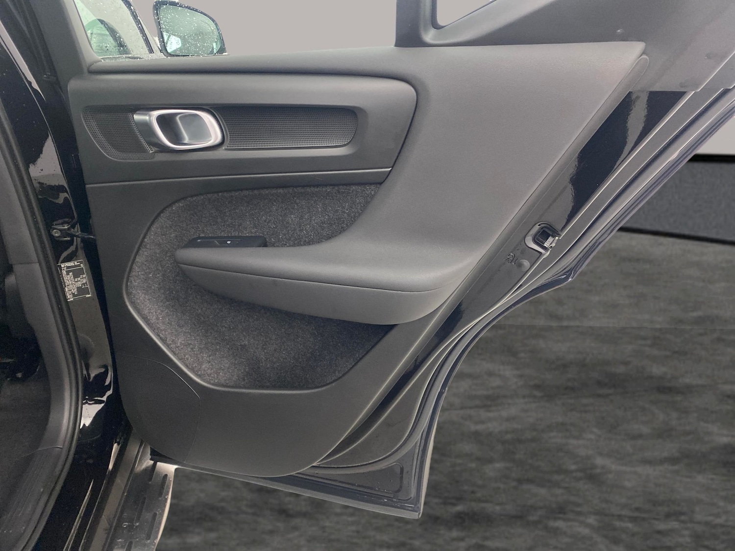 Used Volvo XC40 2022 for sale - 76384793: Photo 37