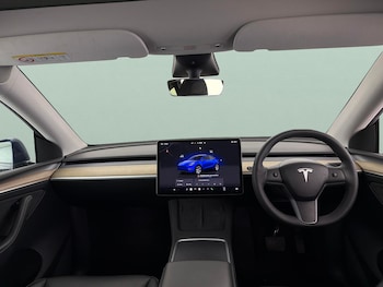 Used Tesla Model Y 2023 for sale - 79342181: Photo