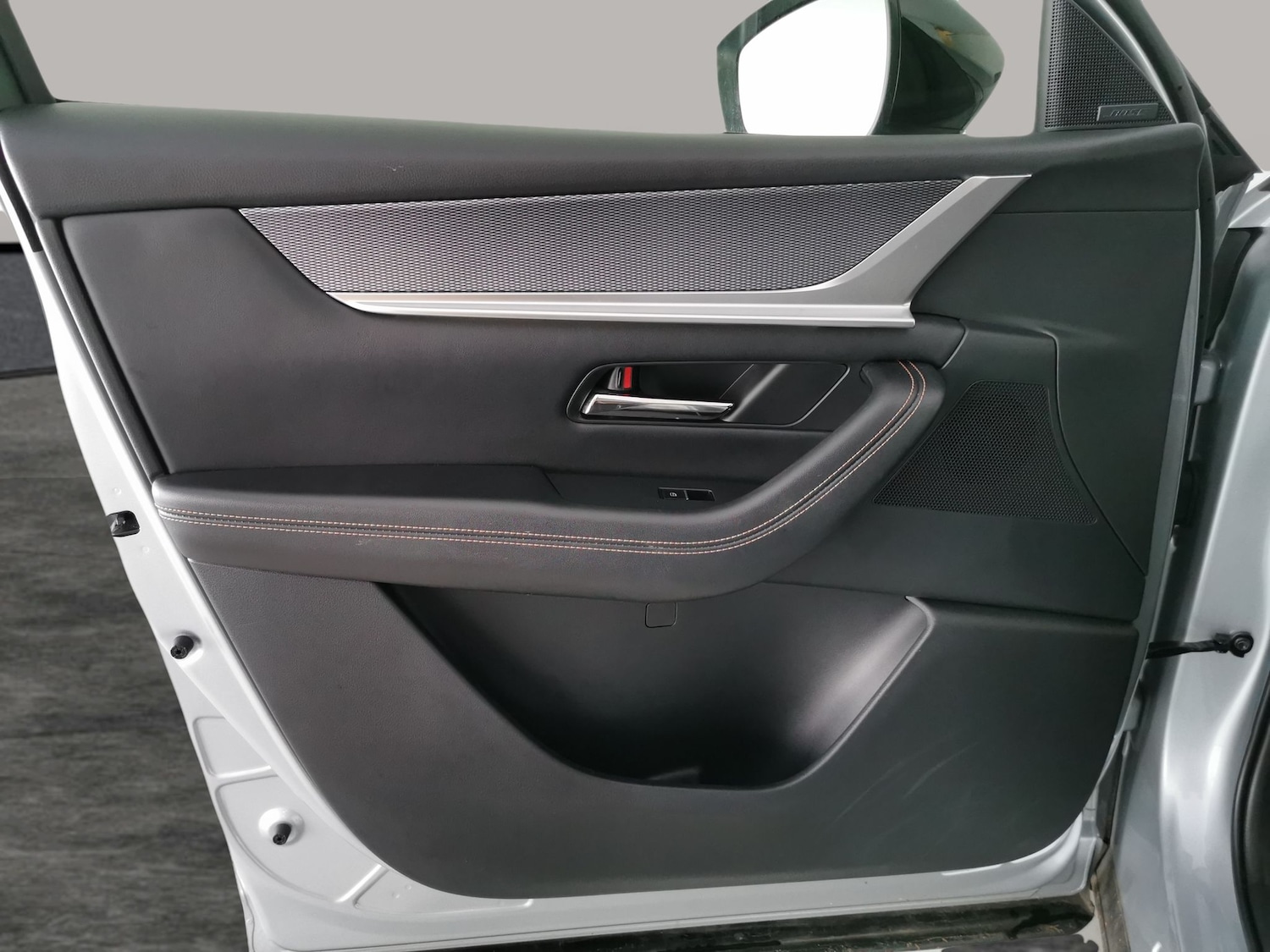 Used Mazda CX-60 2023 for sale - 76933444: Photo 33