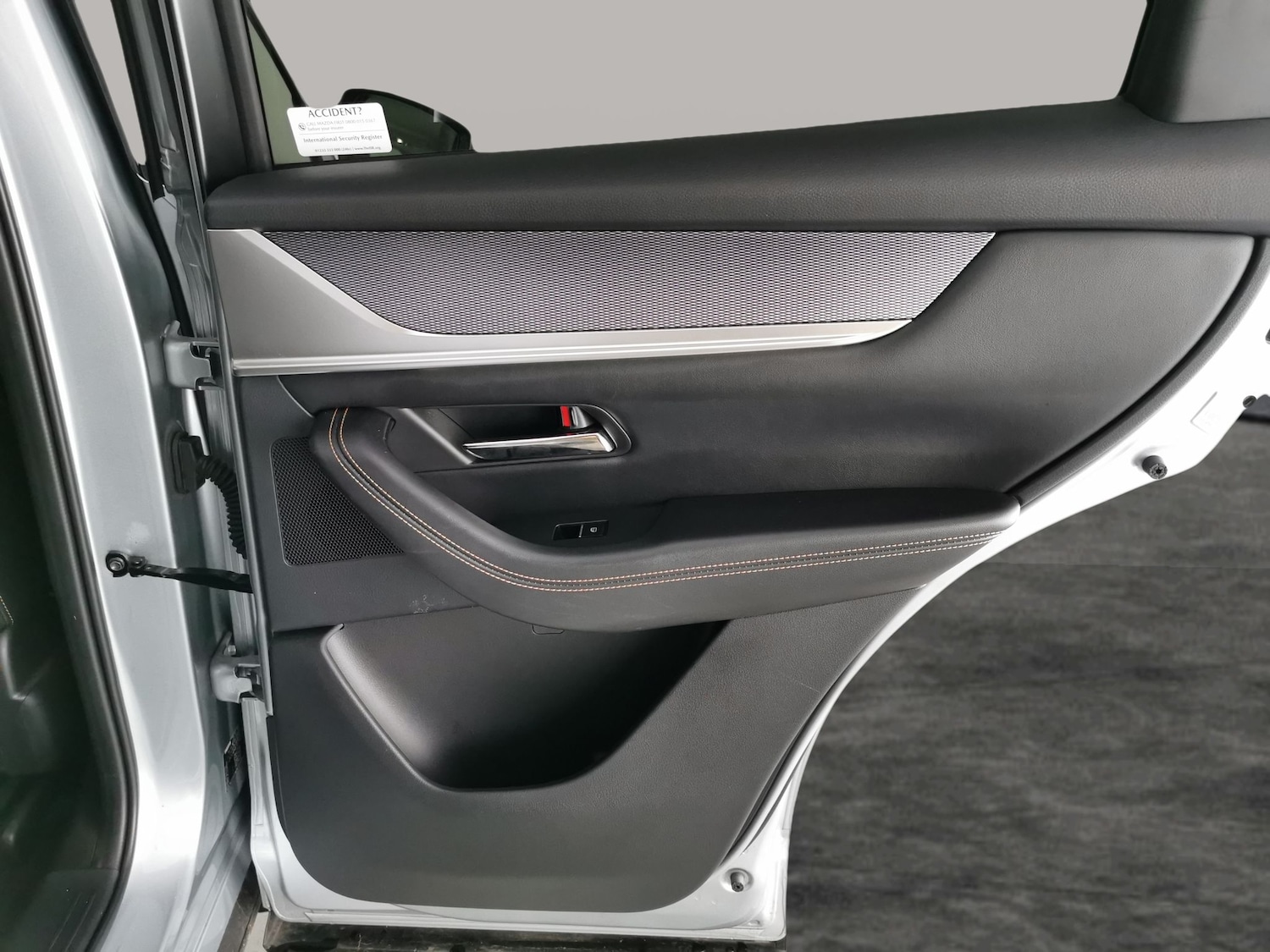 Used Mazda CX-60 2023 for sale - 76933444: Photo 35