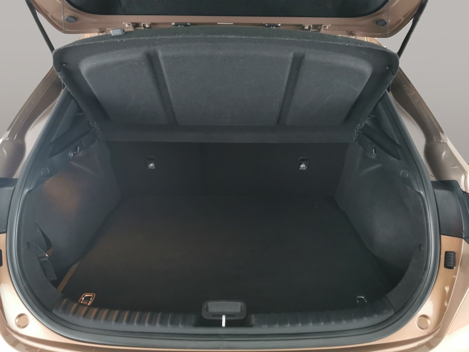 Used Kia XCeed 2021 for sale - 76821870: Photo 28