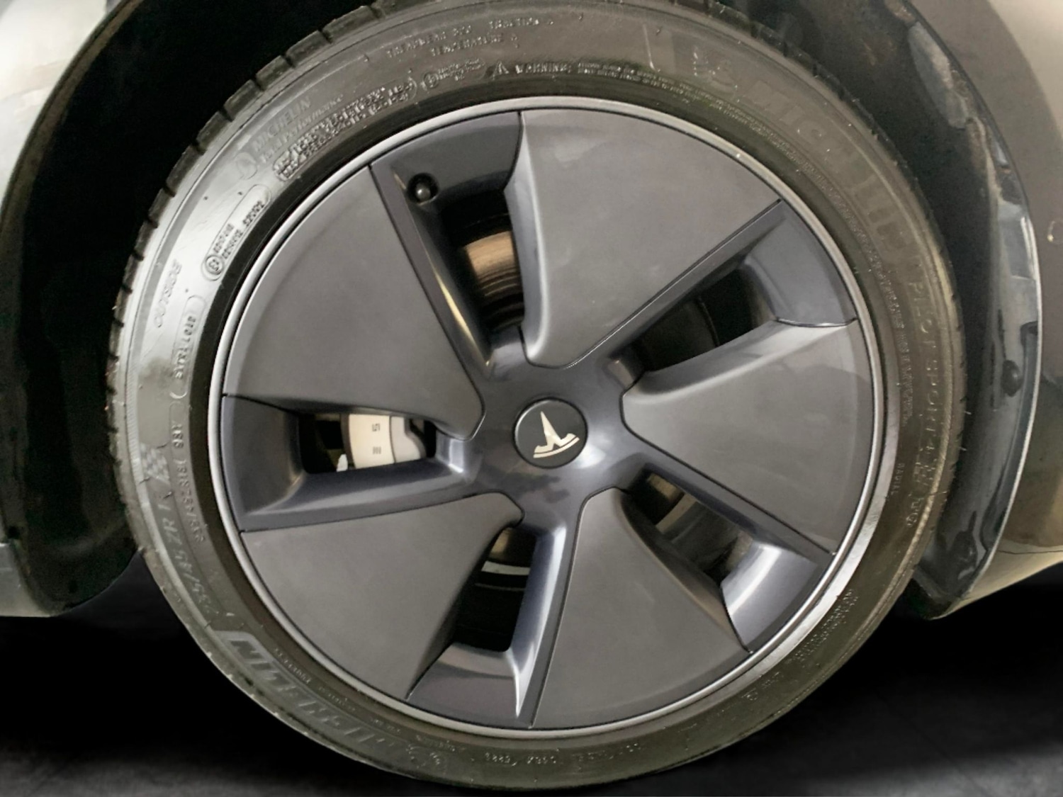 Used Tesla Model 3 2021 for sale - 76599722: Photo 30