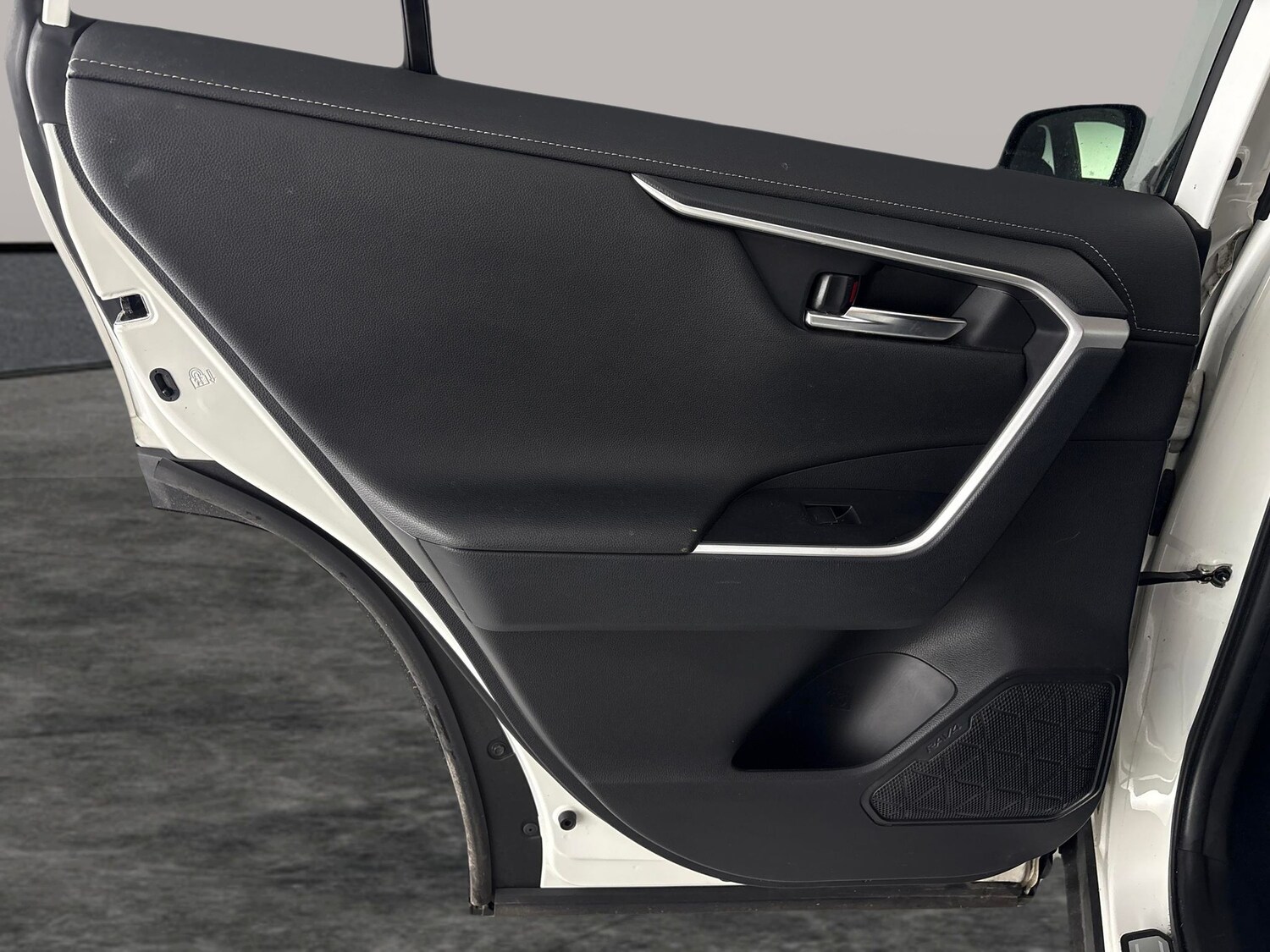 Used Toyota RAV4 2021 for sale - 78129441: Photo 31