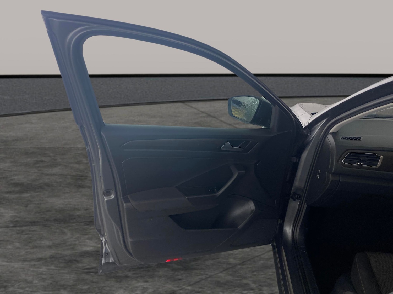 Used Volkswagen T-Roc 2019 for sale - 78012479: Photo 20