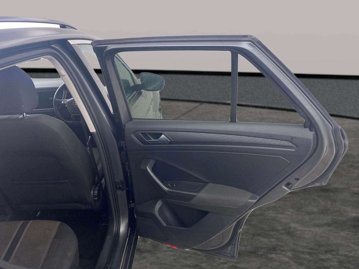 Used Volkswagen T-Roc 2019 for sale - 78012479: Photo 23