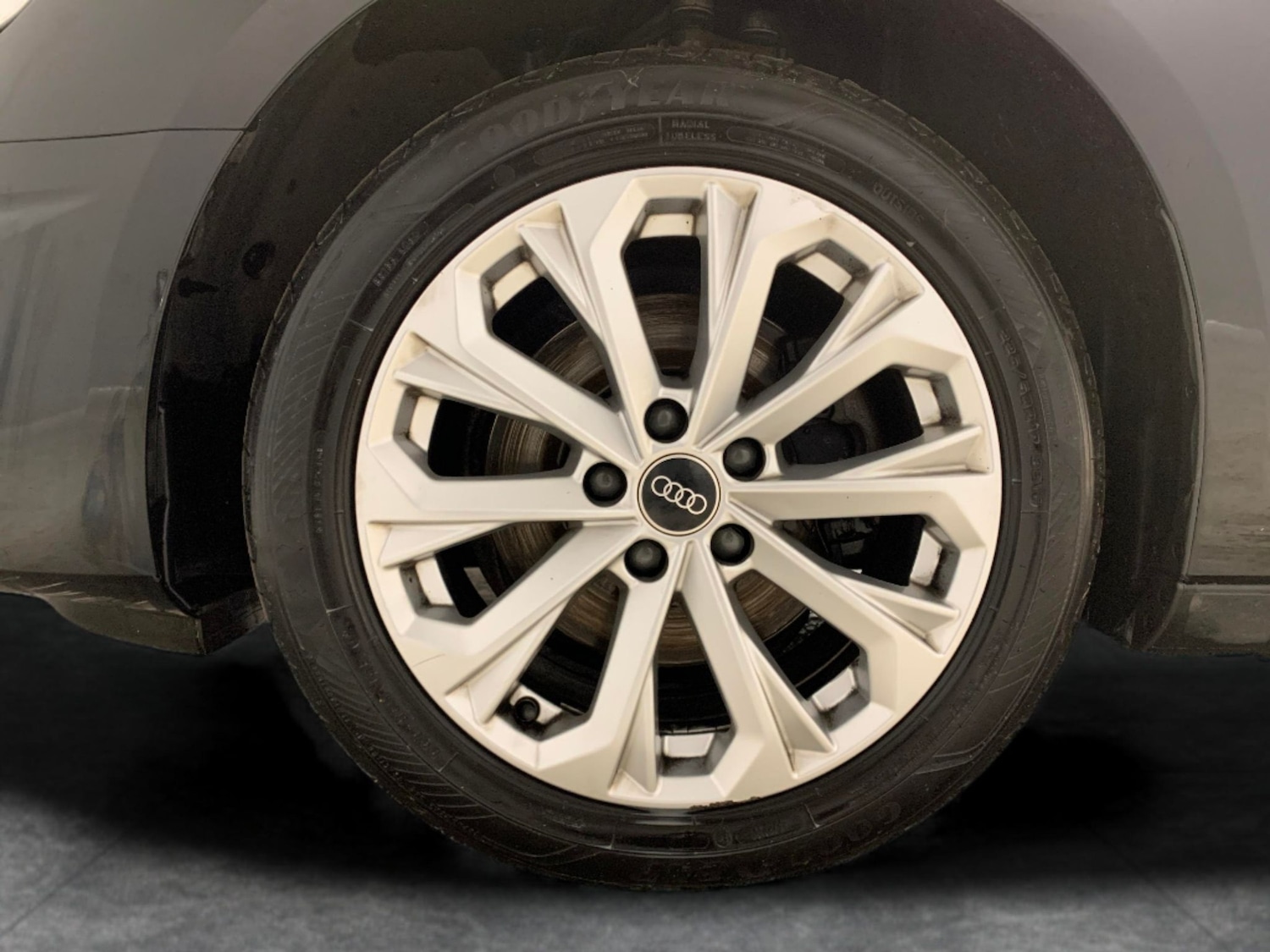 Used Audi A4 2021 for sale - 77003150: Photo 22