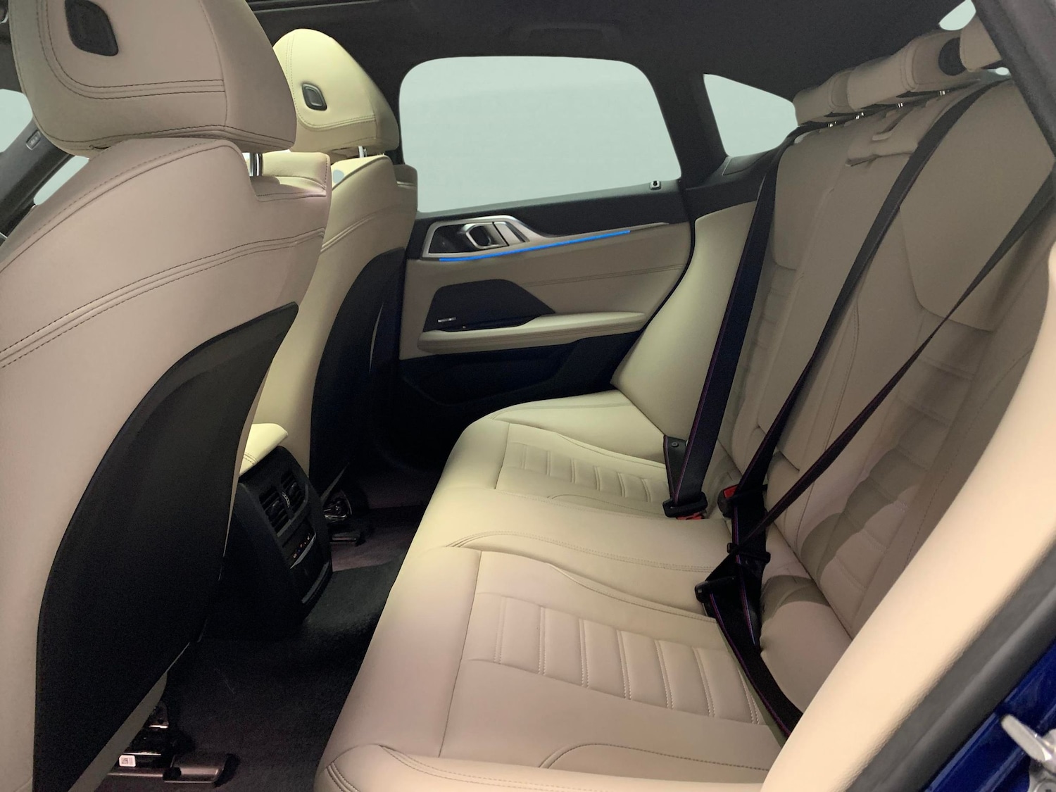 Used BMW i4 2022 for sale - 76356096: Photo 37