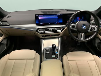 Used BMW i4 2022 for sale - 76356096: Photo