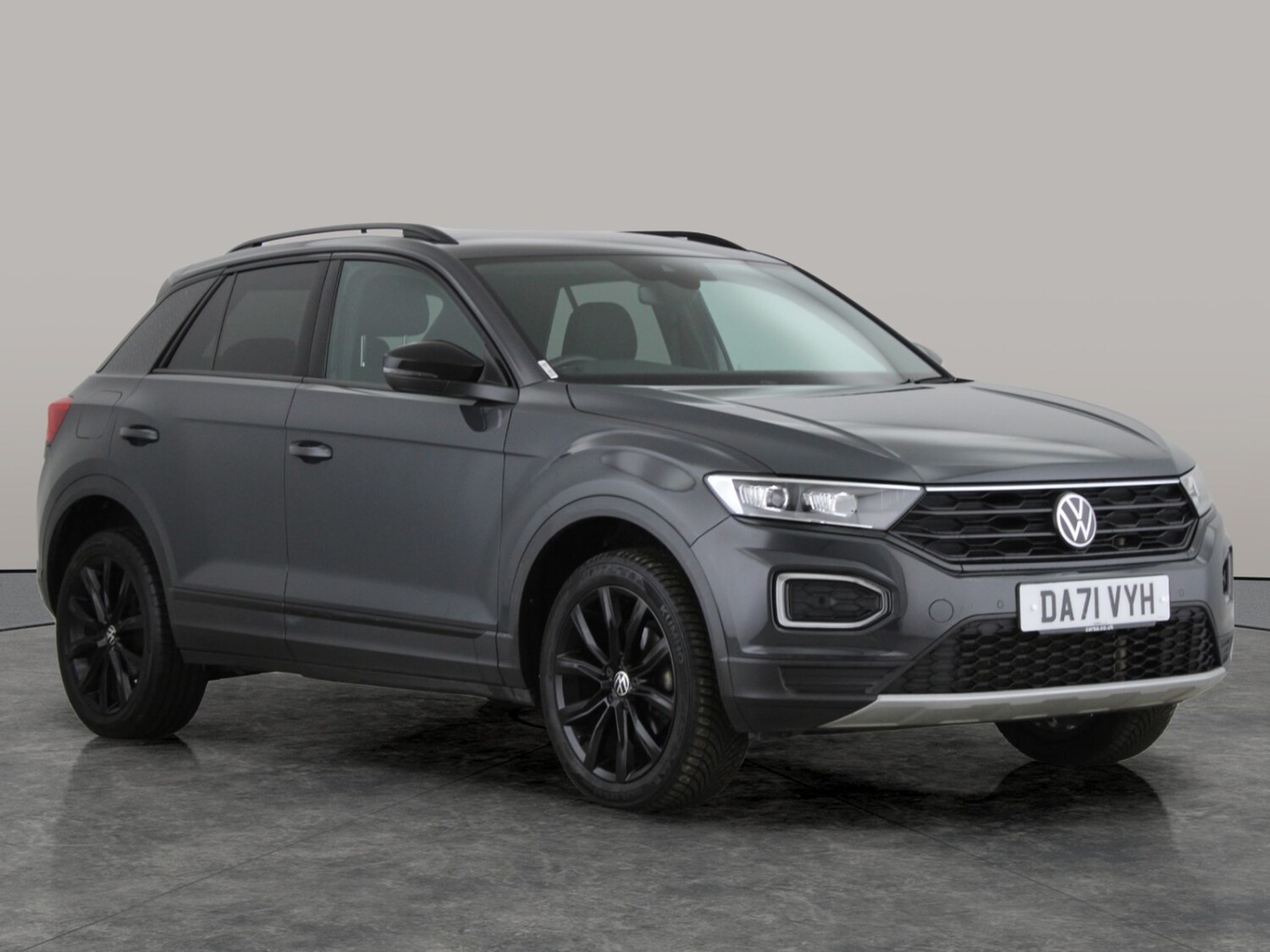 Used Volkswagen T-Roc 2021 for sale - 77337340: Photo 7