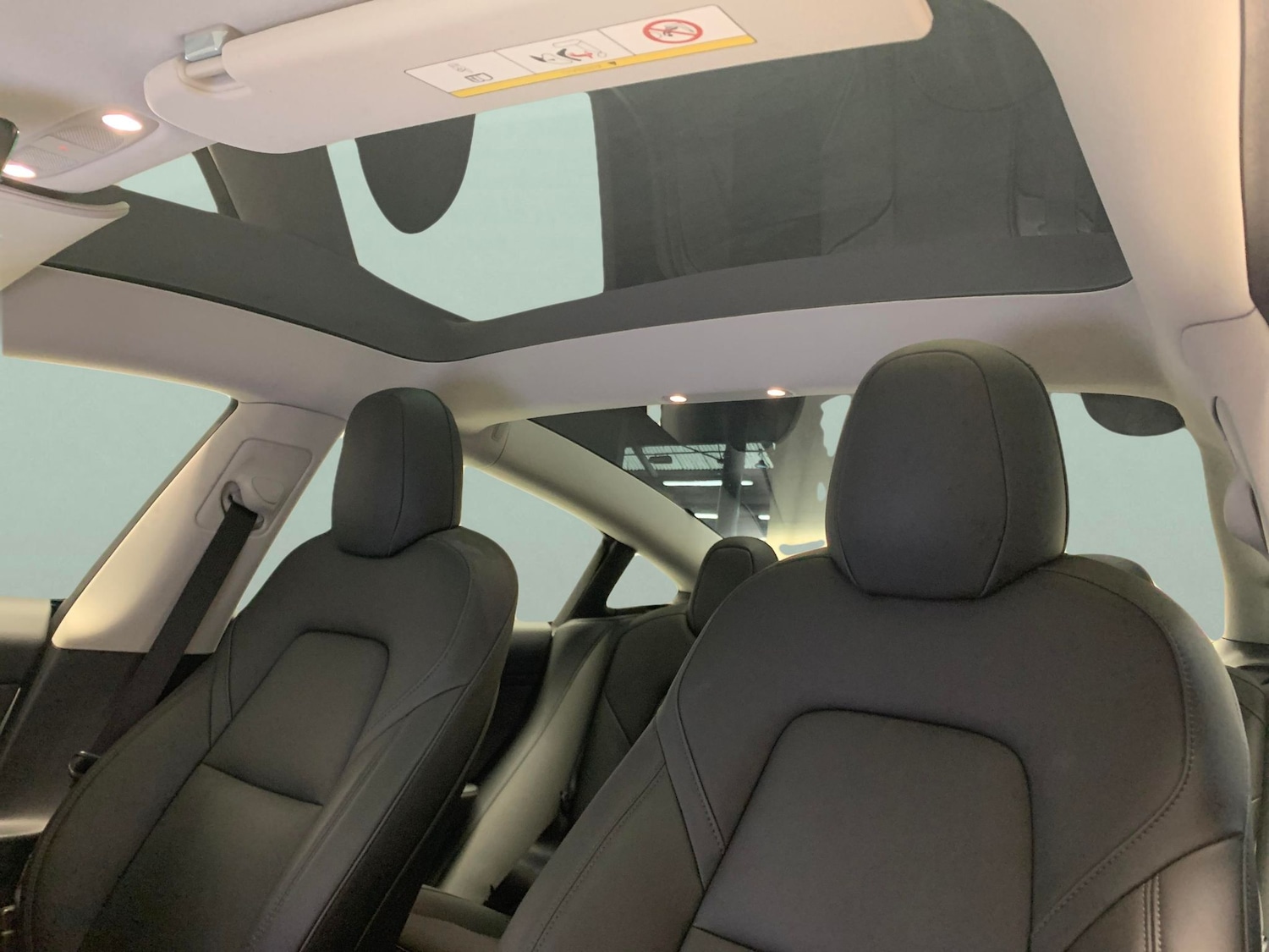 Used Tesla Model 3 2021 for sale - 76719808: Photo 5