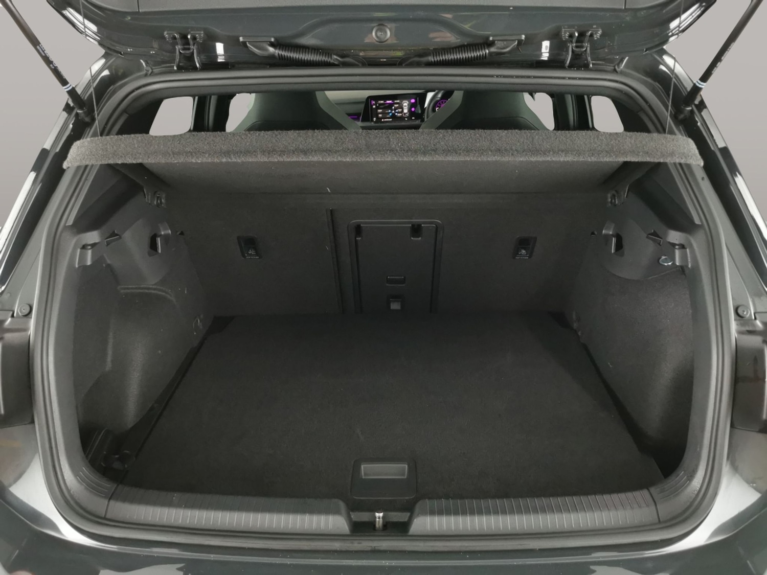 Used Volkswagen Golf 2021 for sale - 77061970: Photo 32