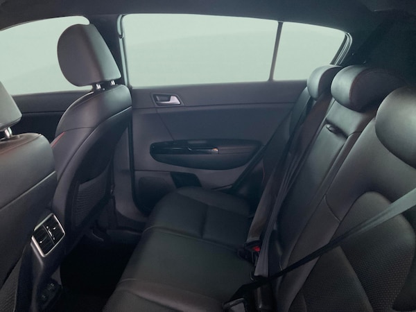 Used Kia Sportage 2018 for sale - 76253502: Photo 32