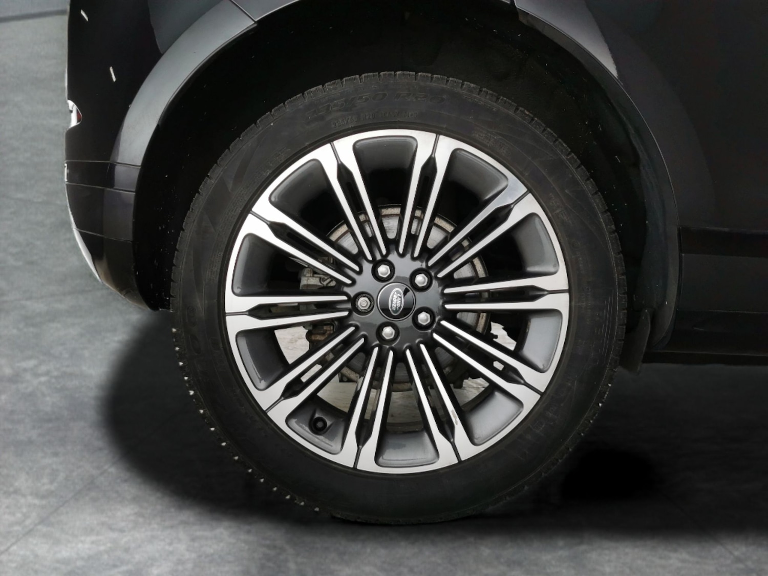 Used Land Rover Range Rover Evoque 2023 for sale - 77665430: Photo 32