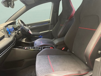 Used Volkswagen Golf 2022 for sale - 77241322: Photo