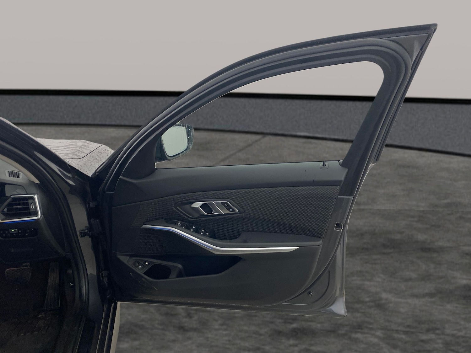 Used BMW 3 Series 2021 for sale - 77240612: Photo 27