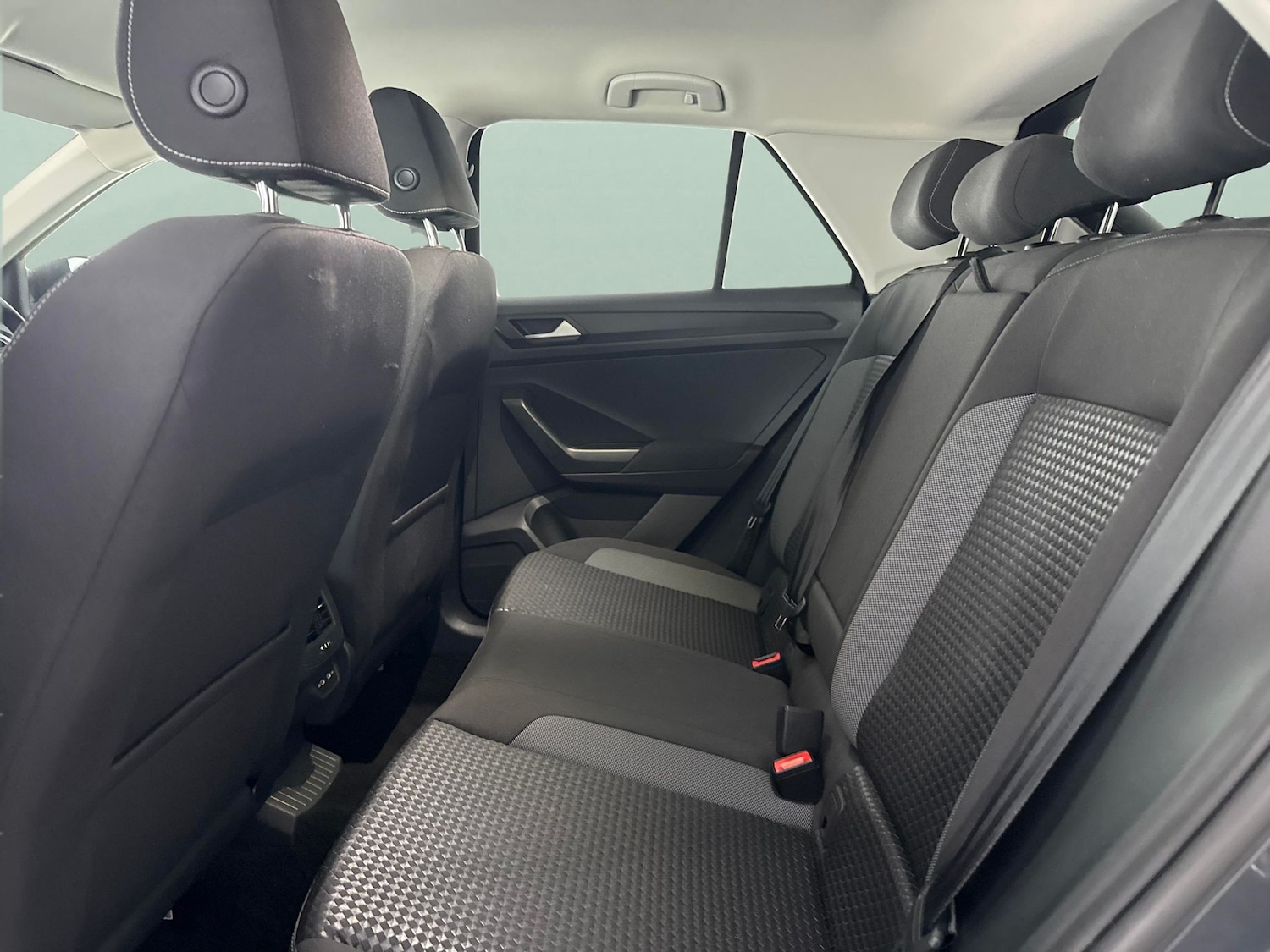 Used Volkswagen T-Roc 2021 for sale - 77149109: Photo 23