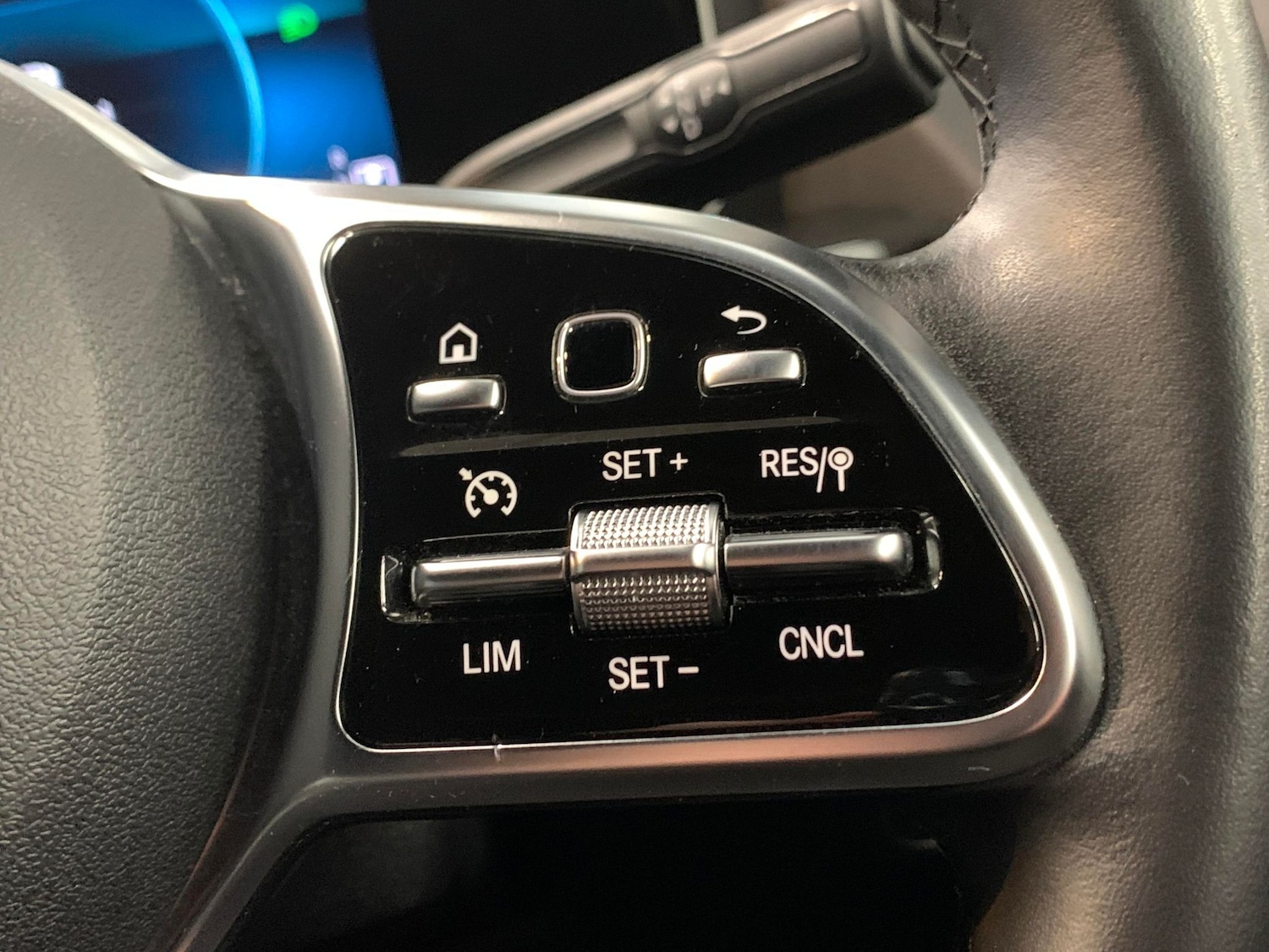 Used Mercedes-Benz GLA 2020 for sale - 76382970: Photo 26