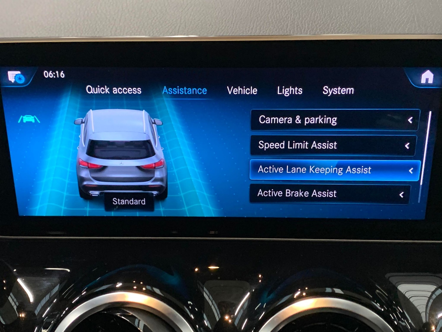 Used Mercedes-Benz GLA 2020 for sale - 76382970: Photo 27