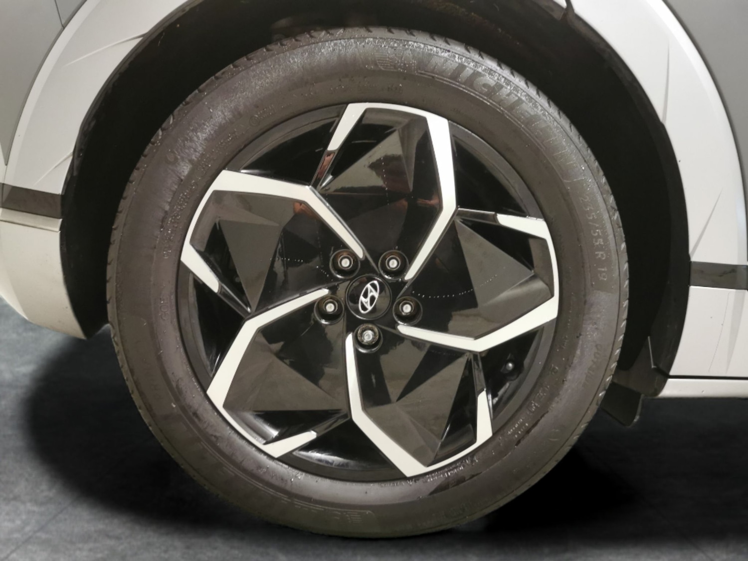 Used Hyundai IONIQ 5 2022 for sale - 76392129: Photo 34