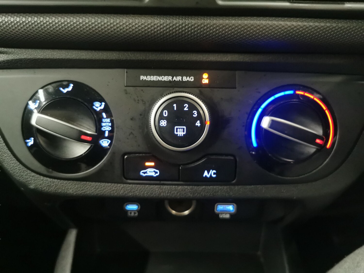 Used Hyundai i10 2023 for sale - 77617466: Photo 16