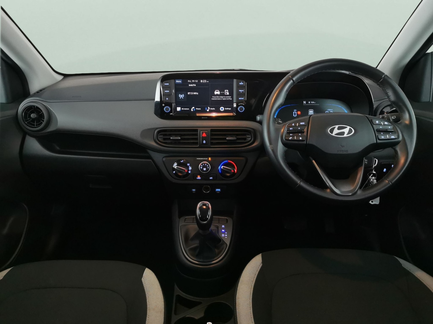 Used Hyundai i10 2023 for sale - 77617466: Photo 7