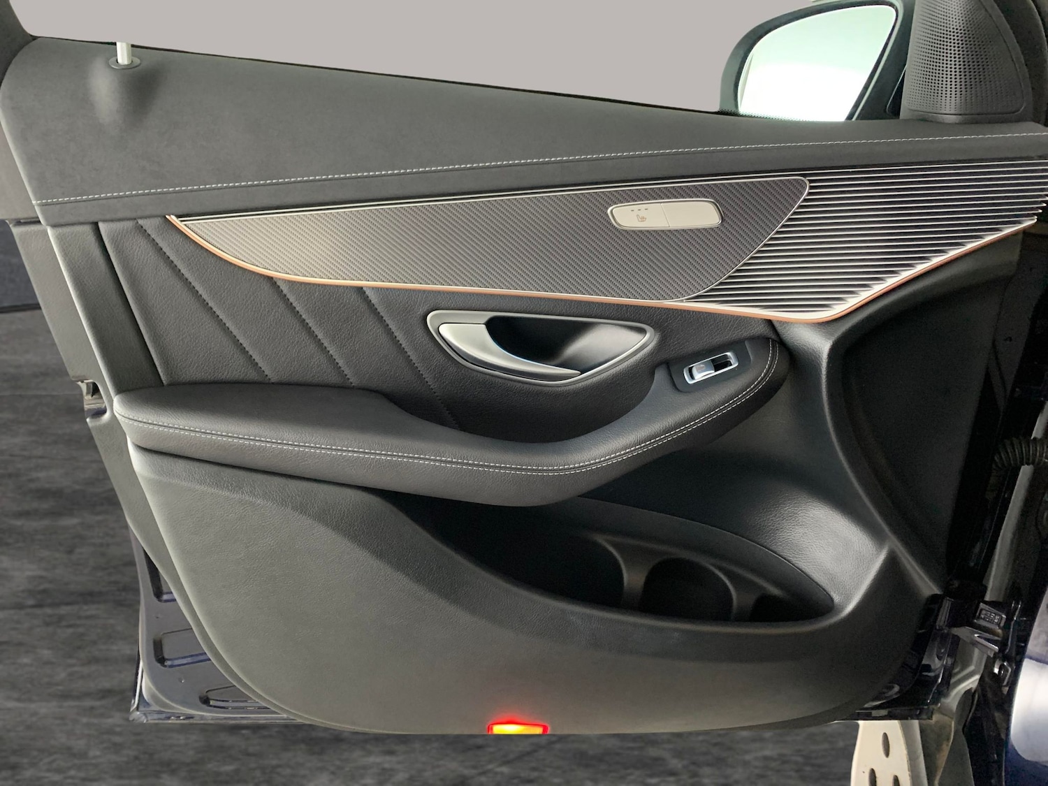 Used Mercedes-Benz EQC 2022 for sale - 76494258: Photo 31