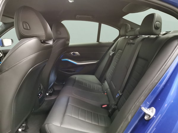 Used BMW 3 Series 2021 for sale - 76312759: Photo 32