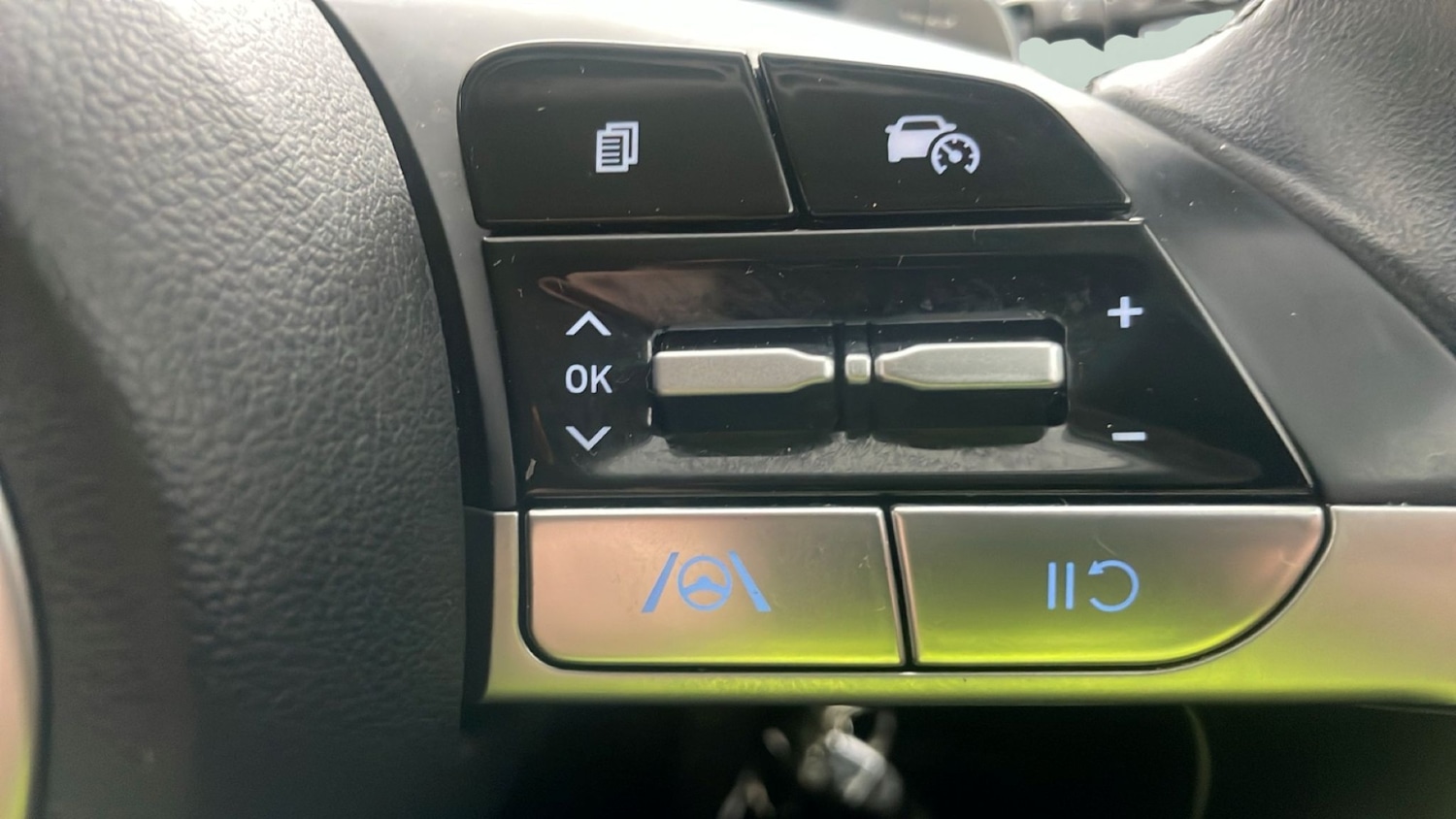 Used Hyundai TUCSON 2023 for sale - 77094387: Photo 12