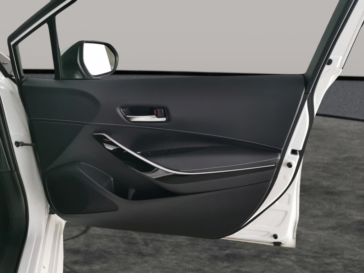 Used Toyota Corolla 2021 for sale - 76782077: Photo 28