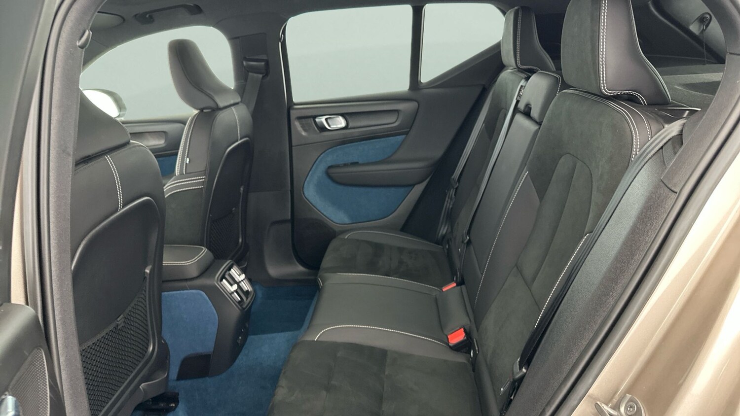 Used Volvo XC40 2022 for sale - 77786593: Photo 17