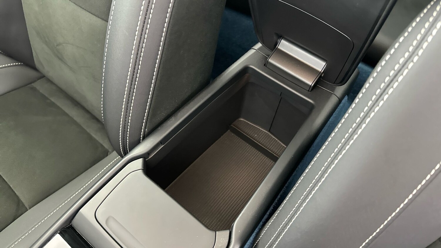 Used Volvo XC40 2022 for sale - 77786593: Photo 26