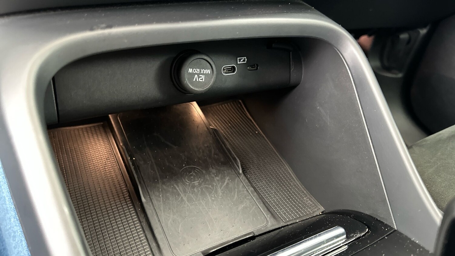 Used Volvo XC40 2022 for sale - 77786593: Photo 27