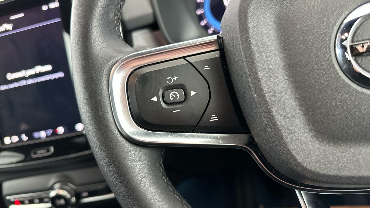 Used Volvo XC40 2022 for sale - 77786593: Photo 36