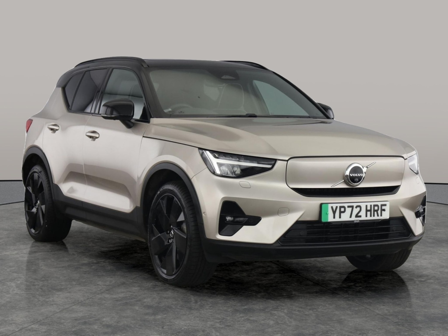 Used Volvo XC40 2022 for sale - 77786593: Photo 4
