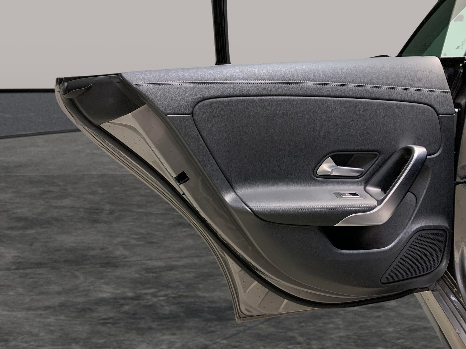 Used Mercedes-Benz CLA 2022 for sale - 76542581: Photo 32