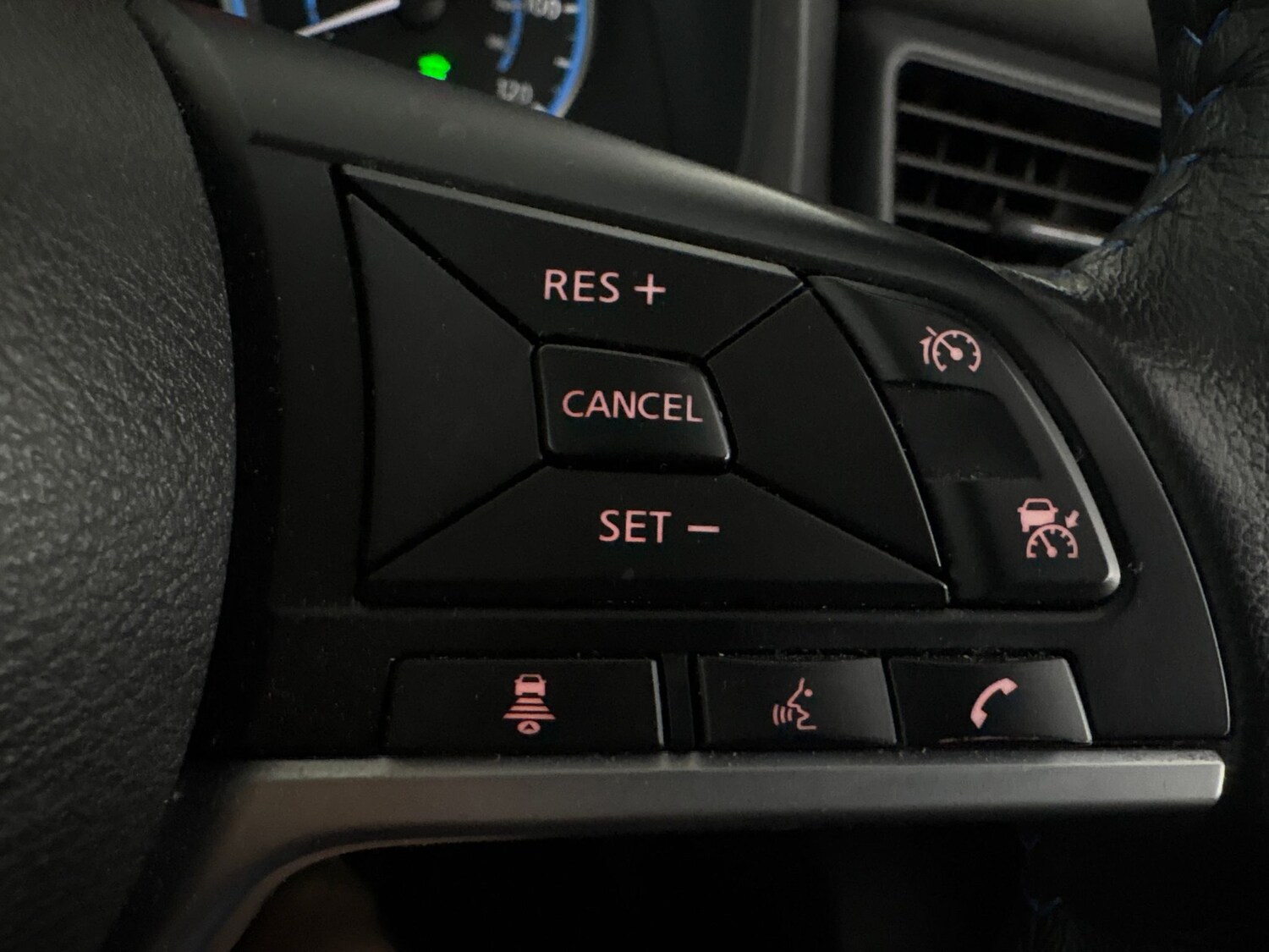 Used Nissan Leaf 2022 for sale - 78212324: Photo 22