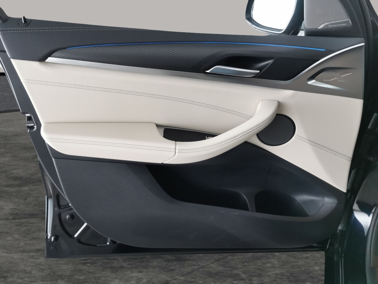 Used BMW iX3 2024 for sale - 76722596: Photo 41