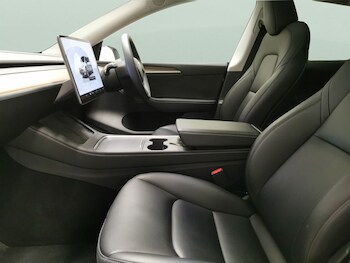 Used Tesla Model Y undefined for sale - 78140003: Photo