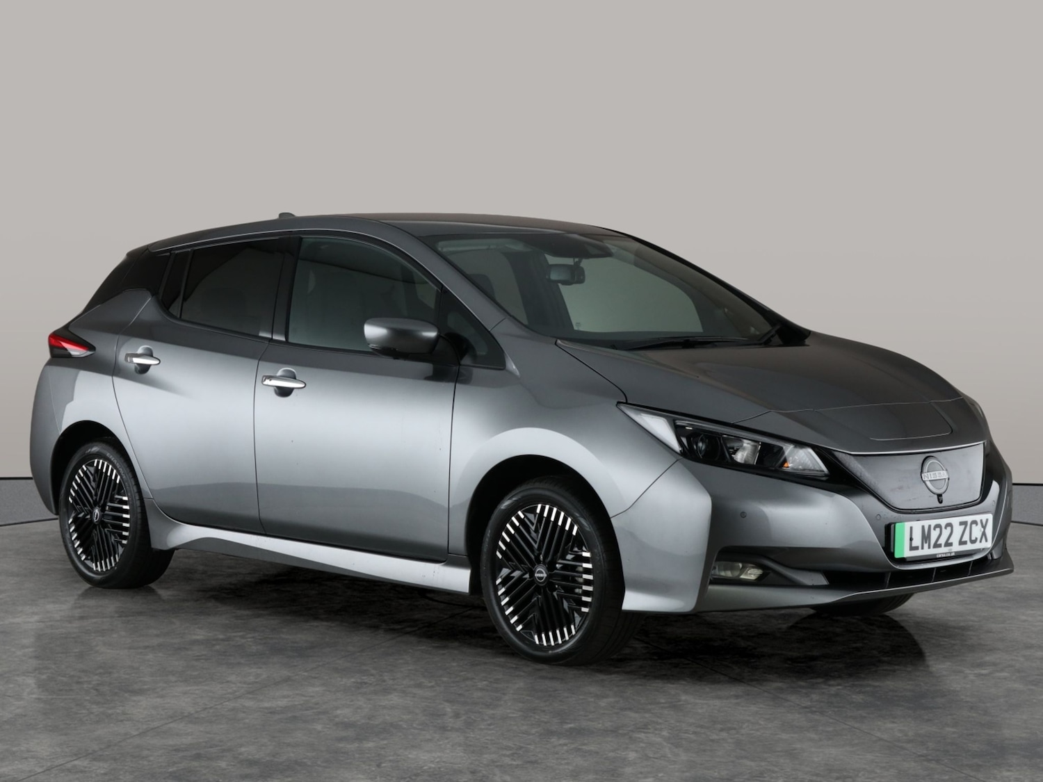 Used Nissan Leaf 2022 for sale - 76704198: Photo 8