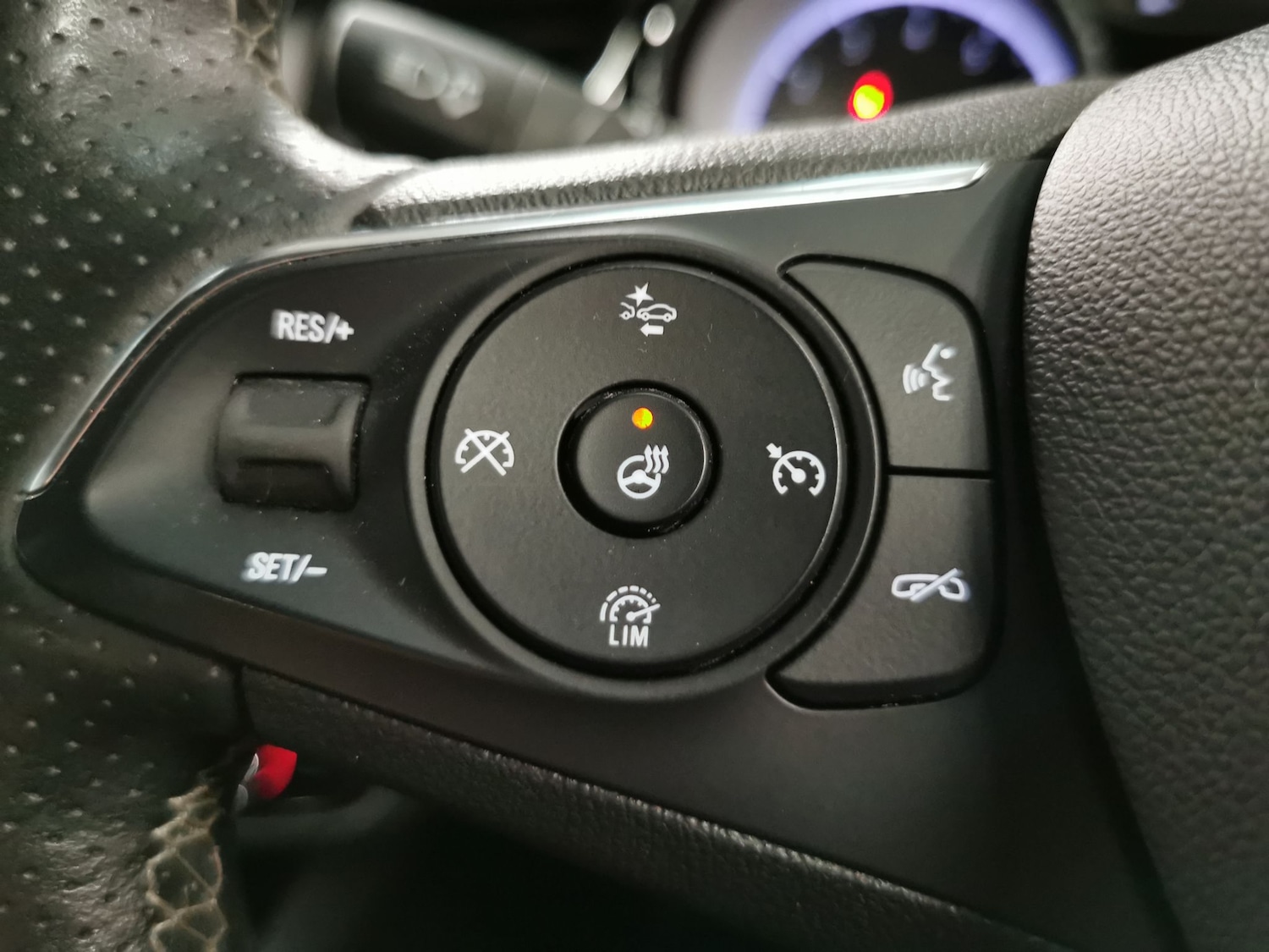 Used Vauxhall Insignia 2019 for sale - 76487703: Photo 18