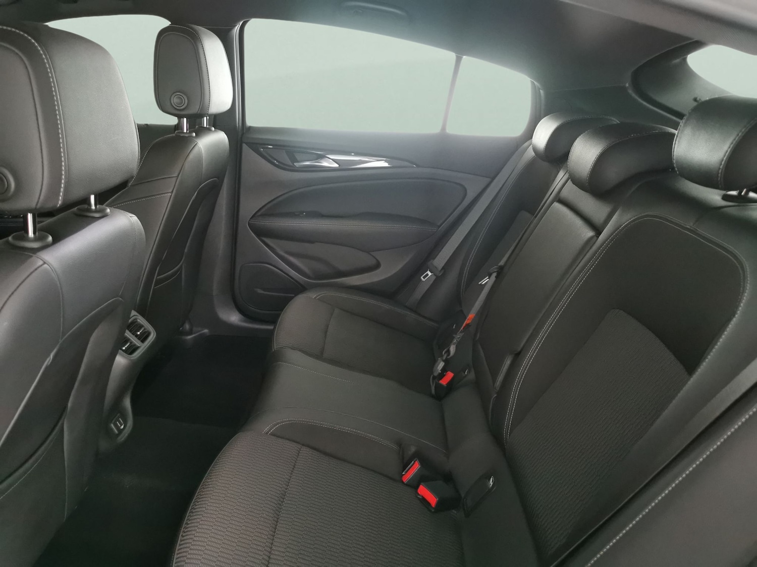 Used Vauxhall Insignia 2019 for sale - 76487703: Photo 25