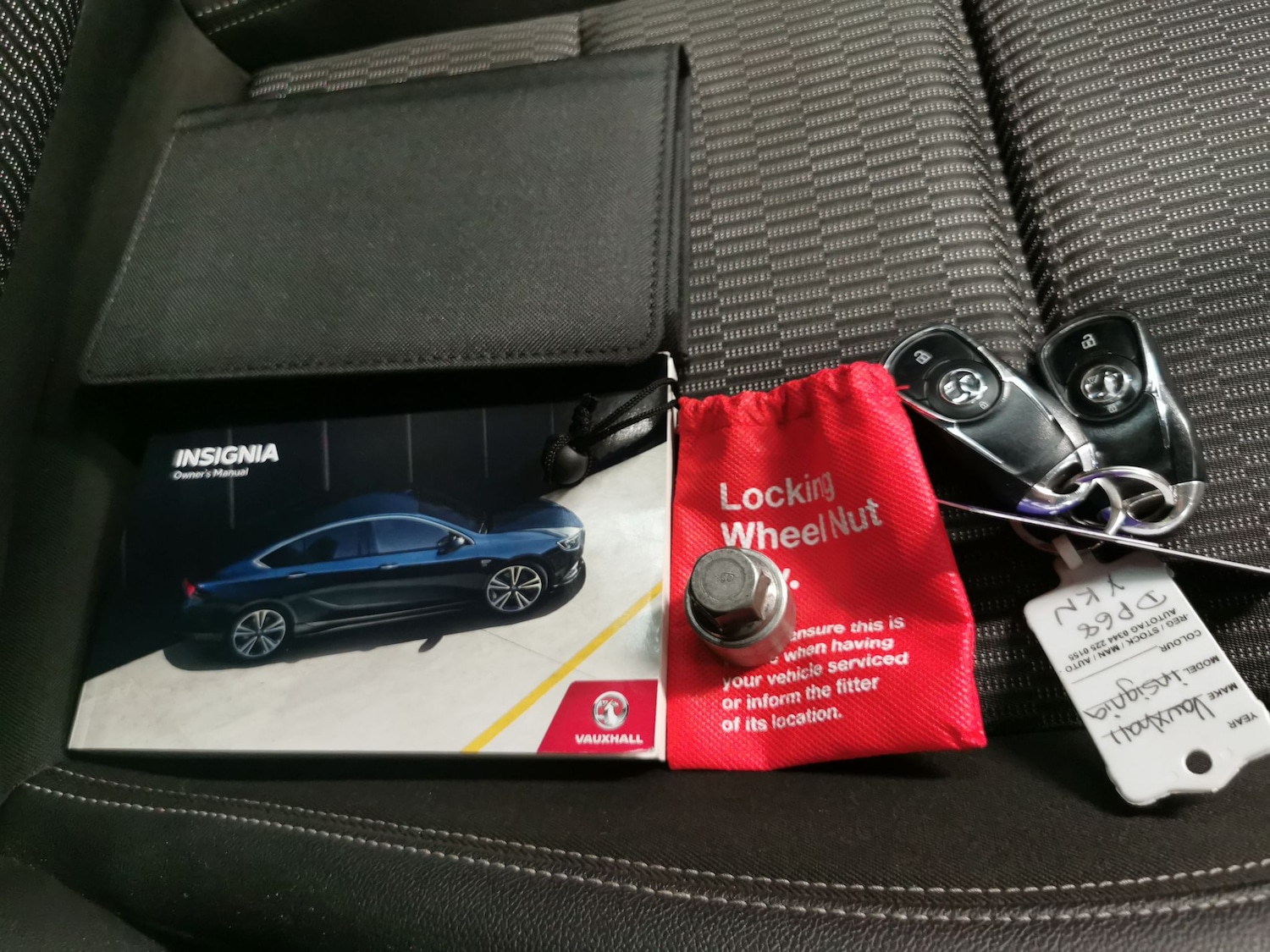 Used Vauxhall Insignia 2019 for sale - 76487703: Photo 30