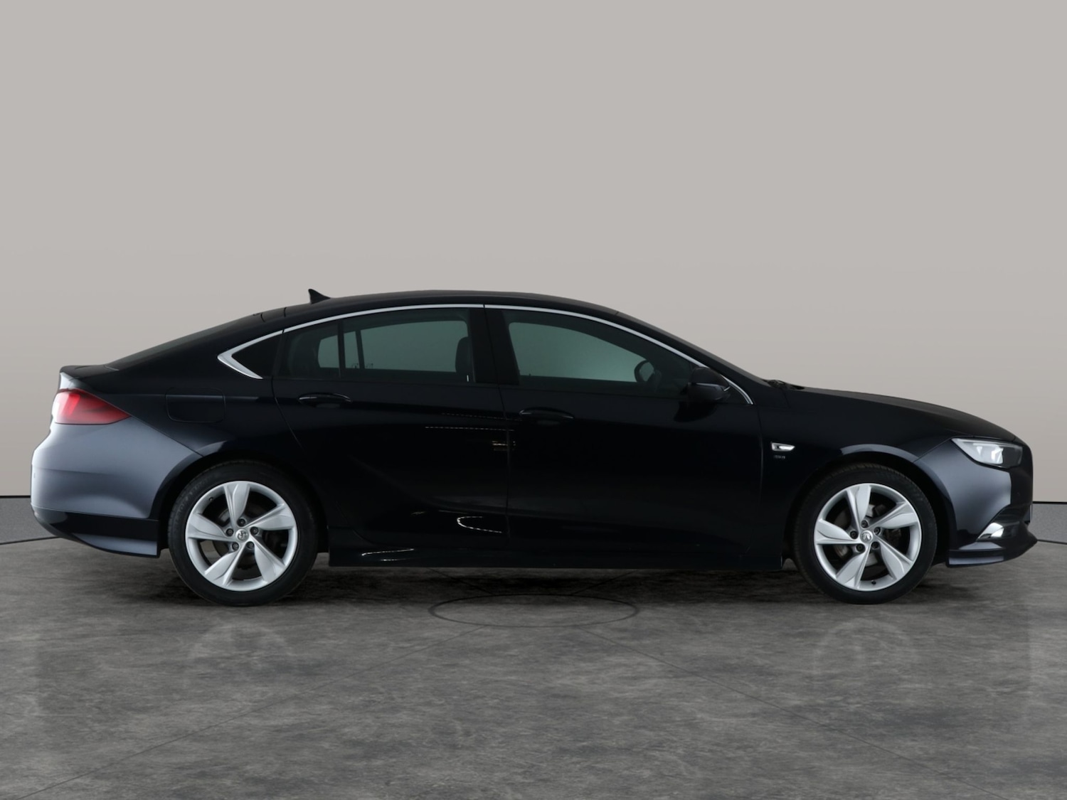 Used Vauxhall Insignia 2019 for sale - 76487703: Photo 9